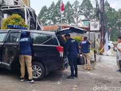 Bawa Kotak Hitam, Puslabfor Olah TKP Ledakan di Gedung Farmasi Tangsel