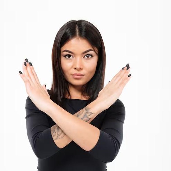 Orang-orang sukses kerap memiliki keraguan atau kecemasan, namun mereka tidak menunjukkannya di depan orang lain dan mengatasi rasa khawatir tersebut secara pribadi atau hanya bersama orang-orang tepercaya.