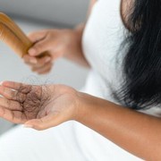 Benarkah Stres Bisa Bikin Rambut Rontok? Ini Faktanya!