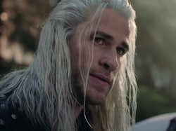 Showrunner The Witcher Klaim Liam Hemsworth Bikin Lupa Henry Cavill Cuma 45 Detik