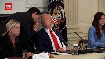 VIDEO: Momen Trump Dapat Kabar soal Gencatan Senjata Israel-Hamas