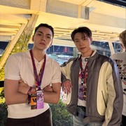 Ada Vernon dan Dino, Intip Potret Artis Korea yang Hadiri Grand Prix F1 Singapura 2025
