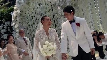 img-title Ucapan Romantis Kenny Austin ke Amanda Manopo yang Bikin Tamu Undangan Nangis