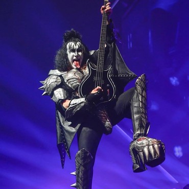 Gene Simmons KISS Rupanya Sempat Pingsan Sebelum Kecelakaan Mobil