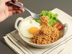 Racikan Indomie Viral ala King Aloy, Campur 2 Varian dengan Sedikit Kuah