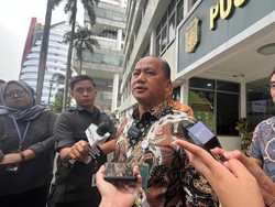Kejagung Ungkap Alasan Pencopotan Hendri Antoro dari Kajari Jakbar