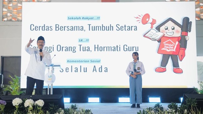 Larangan Mensos itu mencakup tidak boleh ada perundungan atau bullying, kekerasan fisik maupun seksual, dan intoleransi atas dasar suku, agama, atau ras.