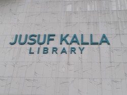 Cara Menuju Perpustakaan Jusuf Kalla UIII dengan KRL dan TransJakarta