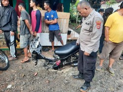 Sepeda Motor Tabrak Truk di Cibinong, Pelajar Umur 14 Tahun Tewas