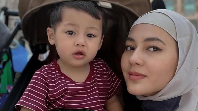 Ucapan Menyentuh Paula Verhoeven untuk Si Bungsu Kenzo yang Ultah ke-4