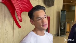 Alasan Afgan Kembali Berkacamata, Gimik Lagu Baru hingga Obati Kerinduan Fans