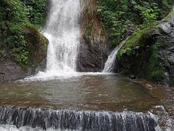 Menikmati Sejuk Air Terjun Roro Kuning, Permata Alam di Lereng Gunung Wilis