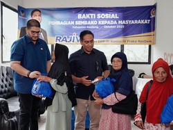 Sambut HUT Ke-14 NasDem, Rajiv Bagikan 10.000 Paket Sembako di Bandung