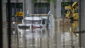28 Orang Tewas dalam Banjir dan Hujan Deras di Meksiko