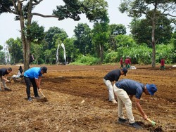 Menumbuhkan Kemandirian Napi Lapas Purwakarta Lewat Pertanian