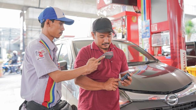 Pertamina Patra Niaga Tindak Tegas SPBU Jayapura yang Langgar Aturan Pertamina Patra Niaga menyatakan akan menindak tegas setiap pelanggaran yang dilakukan oleh pihak SPBU dengan memberikan sanksi sesuai dengan aturan berlaku.