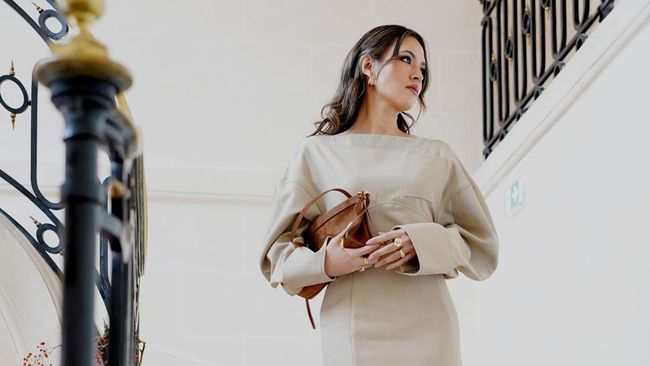 Lirik Lagu “Pengganti Aku” oleh Raisa dalam Kata Lain
