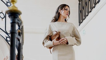 img-title Lirik Lagu Pengganti Aku - Raisa