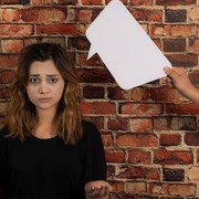 5 Cara Menghadapi Orang yang Memandangmu Sebelah Mata