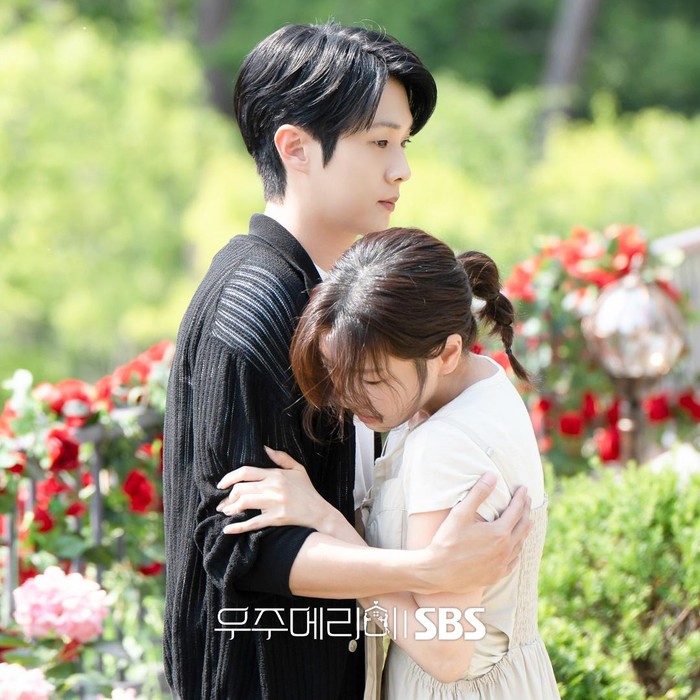 Chemistry yang sempurna, kisah klasik dengan sentuhan baru, dinamika keluarga yang menarik menjadi alasan mengapa Would You Marry Me harus ditonton. Ditambah para kreator berbakat yang menggarap drama ini sudah tidak diragukan lagi.