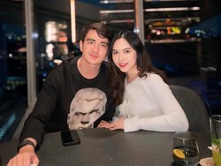 Jarang Tersorot Usai Menikah, 7 Foto Christ Laurent Eks Amanda Manopo Bahagia dengan Istri