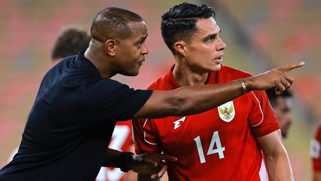 Klasemen Grup B Kualifikasi Piala Dunia 2026 mengalami perubahan setelah Timnas Indonesia kalah 0-1 dari Irak, Minggu (12/10) dini hari WIB.