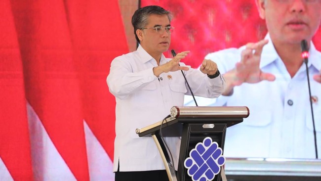 Menaker Yassierli meyakini program TKM yang mengusung semangat wirausaha merupakan solusi permasalahan ketenagakerjaan di Indonesia.