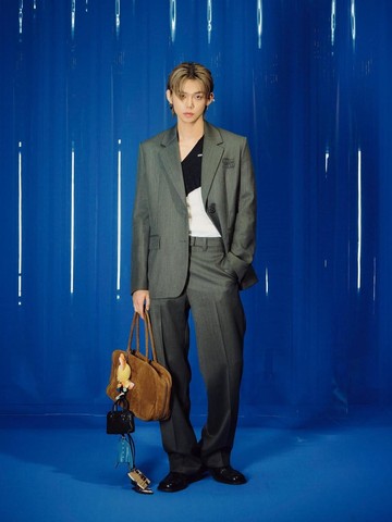 Simak Pesona Memikat Yeonjun TXT di Miu Miu Spring/Summer 2026 Fashion Show