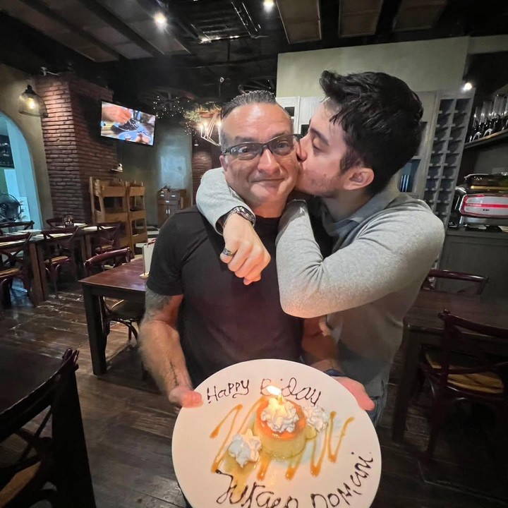 <p>Bahkan, adik dan kakak yang satu ini belum lama mencuri perhatian saat merayakan ulang tahun ayahnya yang keturunan Jerman, J&uuml;rgen Domani, bersama sang Bunda, Ade Domani.&nbsp;(Foto: Instagram@adedomani_)</p>