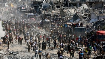 FOTO: Gencatan Senjata, Konvoi Bantuan Kemanusiaan Mulai Masuk ke Gaza