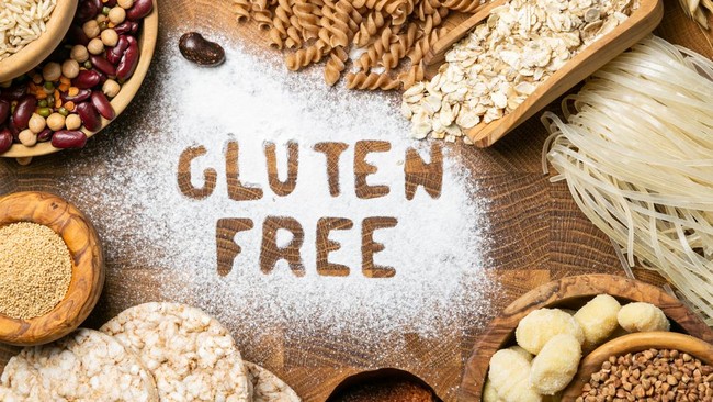 Polisi Selidiki Dugaan Penipuan Toko Roti Klaim Gluten Free Polda Metro Jaya tengah menyelidiki laporan soal dugaan penipuan klaim gluten free oleh sebuah toko roti yang menyebabkan seorang balita jatuh sakit.