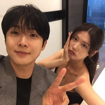Choi Woo Shik dan Jung So Min Bicara Chemistry di 'Would You Marry Me?'