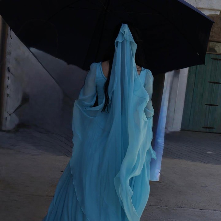<p>Dua tahun setelah melakukan syuting, akhirnya Song Hye Kyo membagikan momen <em>behind the scenes </em>(BTS) lewat beberapa foto yang diunggah di akun Instagram pribadinya, Bunda.&nbsp;(Foto: Instagram@kyo1122)</p>