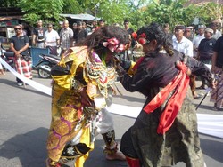 Kemenbud Tetapkan Baris Bedug dan Karya Alilitan Buleleng Jadi WBTb 2025