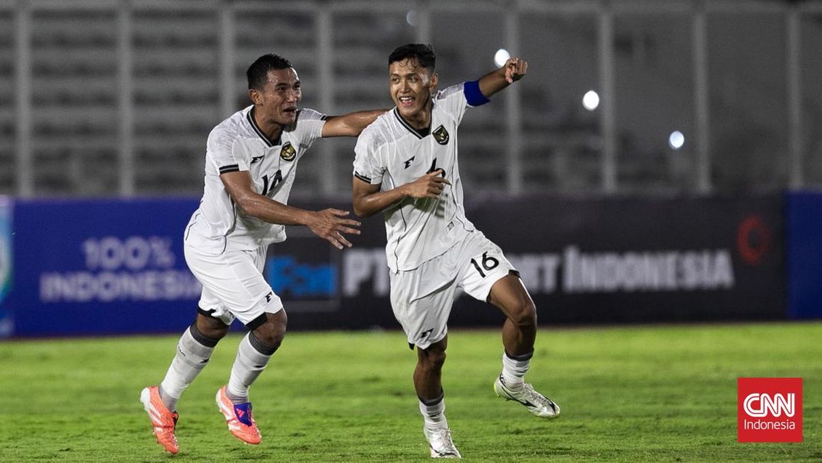FOTO: Lagi-lagi Dony Tri Pamungkas Cetak Gol Apik di Timnas U-23
