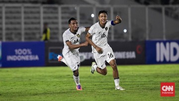 Sorotan Dunia Olahraga CNN Sport : Dony Tri Cetak Gol Indah, Timnas Indonesia U-23 vs India Imbang