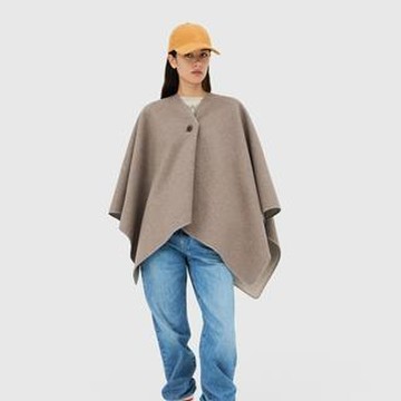 UNIQLO dan JW ANDERSON Hadirkan Koleksi Fall/Winter 2025 yang Terinspirasi Gaya Khas Inggris