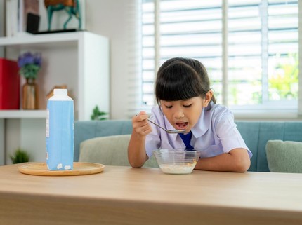 Waktu Terbaik Sarapan Bergizi Lengkap untuk Anak, Rahasia Si Kecil Berprestasi!