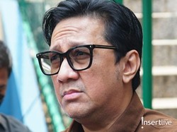 6 Potret Andre Taulany Hadiri Sidang Mediasi Cerai, Erin Absen karena Sakit