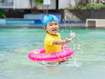 Ini Warna Baju Renang Terbaik untuk Anak, Bantu Hindari Bahaya