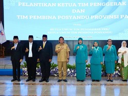 Tri Tito Lantik Ketua TP PKK dan Tim Pembina Posyandu Provinsi Papua
