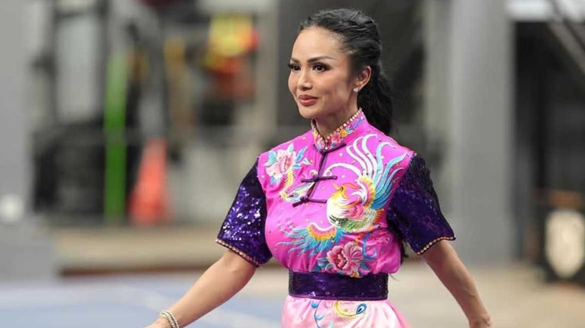 Senyum Kris Dayanti Raih 2 Medali Emas di Kejurnas Wushu Kungfu 2026