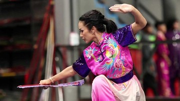 Liputan Olahraga CNN Sport : Media Malaysia Puji Krisdayanti: Dari Dunia Tarik Suara ke Wushu