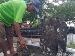 Kisah Arca Dewa Tanpa Kepala di Tengah Makam Plawikan Klaten