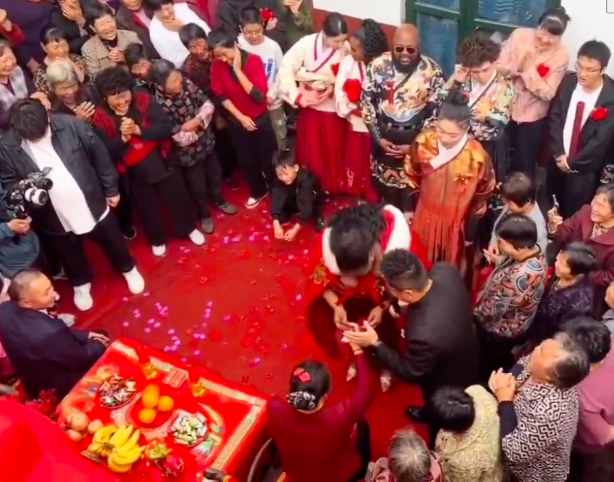 pernikahan pria china dengan wanita afrika