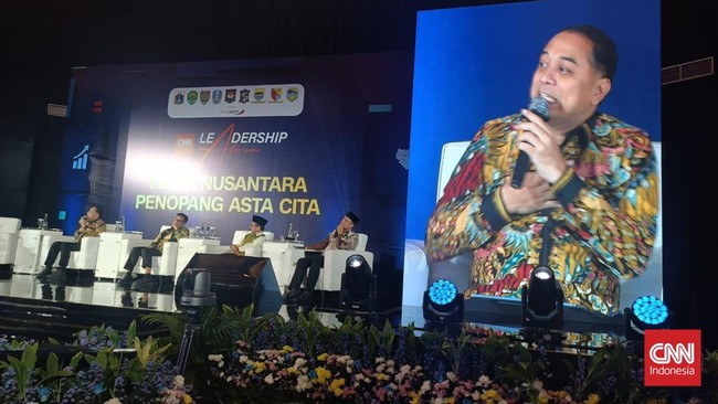 Wali Kota Surabaya Eri Cahyadi memaparkan tujuh fokus pembangunan untuk mewujudkan asta cita Presiden Prabowo. Ia menekankan kolaborasi dengan stakeholder.