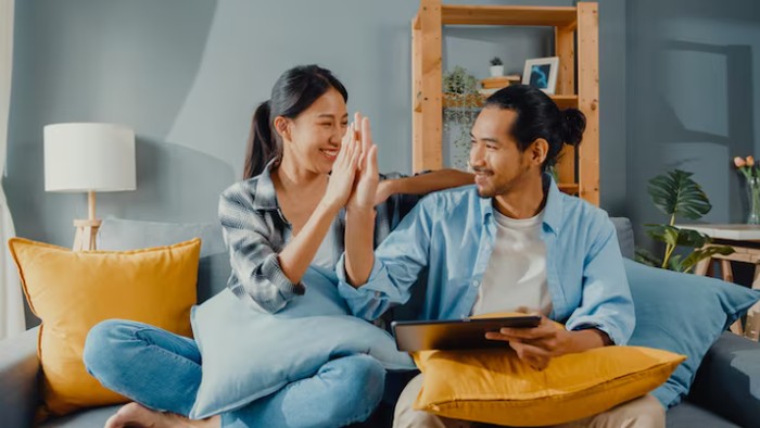 5 Zodiak Paling Suportif dan Selalu Mengutamakan Pasangannya, Idaman Banget!