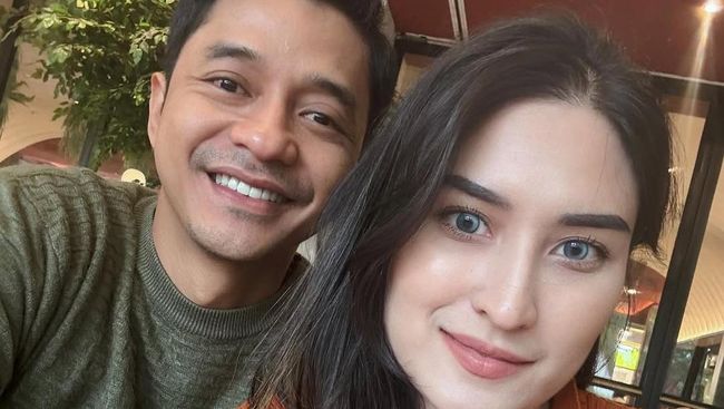 Digugat Cerai Angbeen Rishi, Adly Fairuz Pernah Cerita soal Istri Posesif