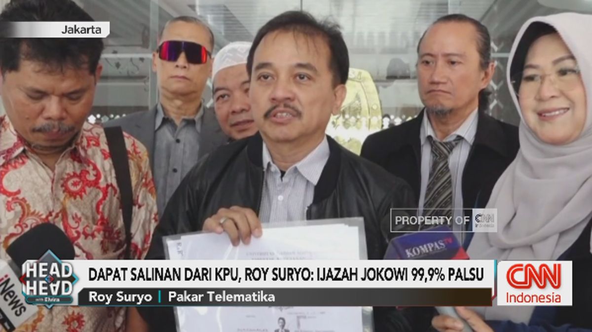 VIDEO: Dapat Salinan KPU, Roy Suryo Klaim Ijazah Jokowi 99,9% Palsu