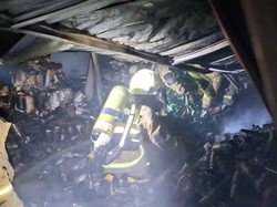 Gudang Paket di Cakung Kebakaran, Diduga Dipicu Korsleting Listrik